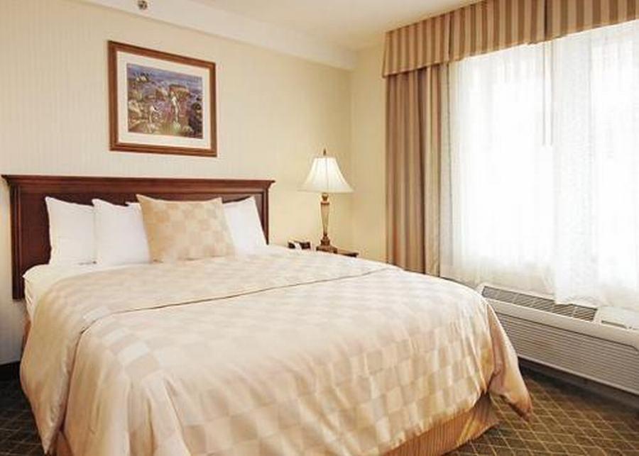 Clarion Hotel & Suites Hamden-New Haven חדר תמונה
